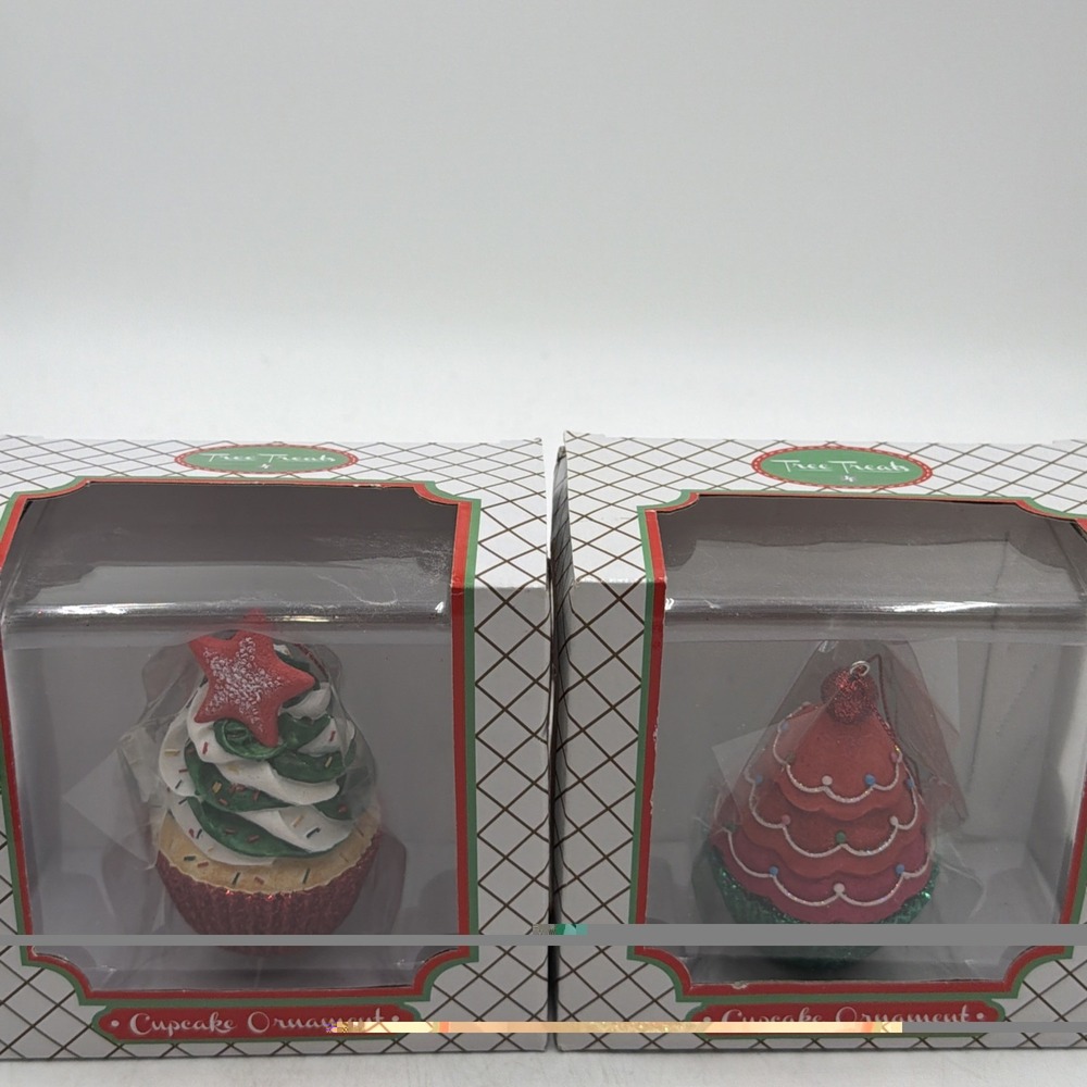 Christmas Cupcake Ornament Lot Of 2 Christmas Trees By Jillson Roberts (NEW)